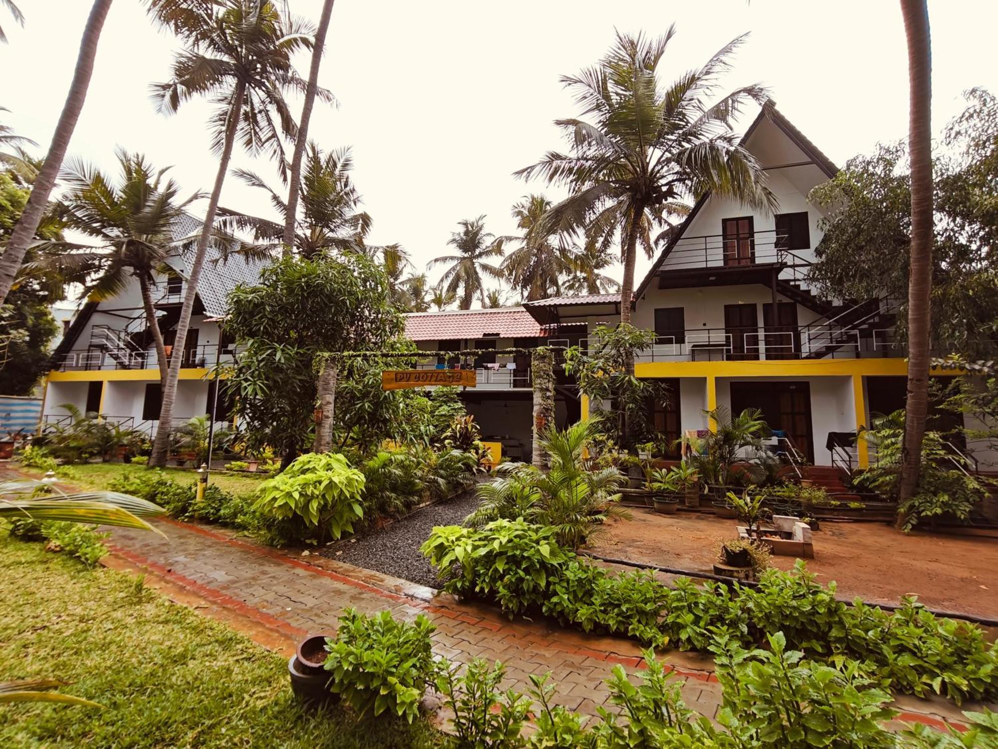 Pv Cottages - Serenity Beach Pondicherry Exteriör bild