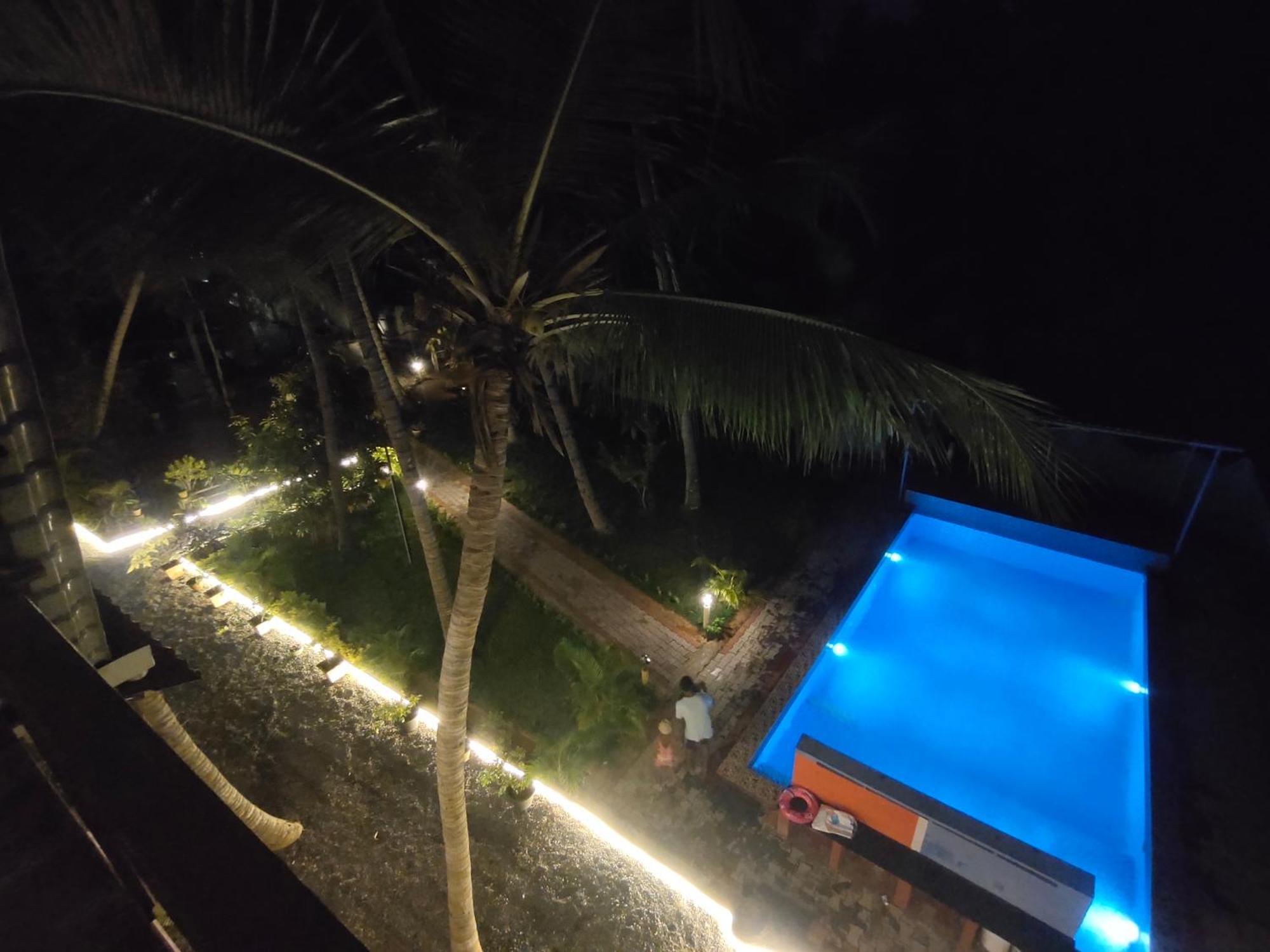 Pv Cottages - Serenity Beach Pondicherry Exteriör bild